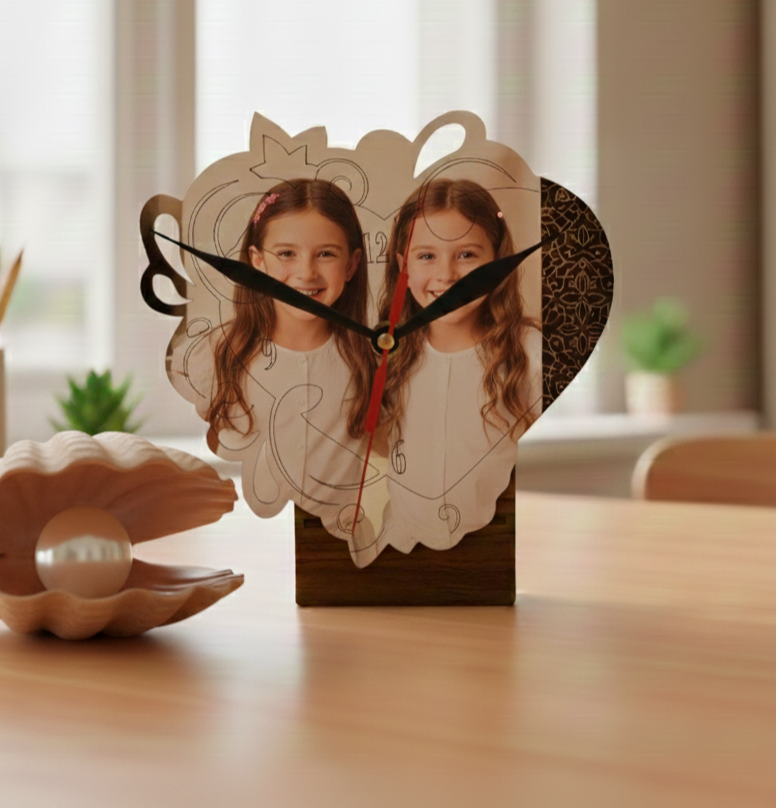 چاپ روی ساعت رومیزی قلبی